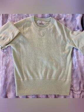 Tommy Hilfiger Light Lime Green Cashmere Sweater